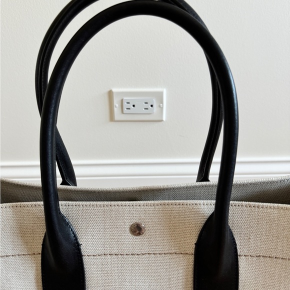 YSL Rive Gauche Canvas Tote in White Linen - Picture 11 of 14